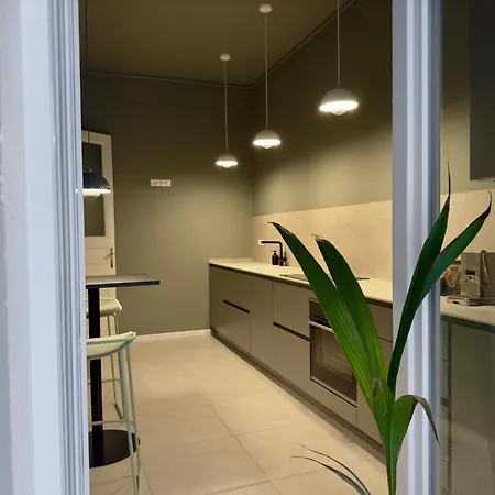 The Maison - Boutique With Terrace & Garage, 160sqm