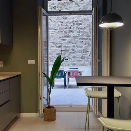 The Maison - Boutique With Terrace & Garage, 160sqm * Triest