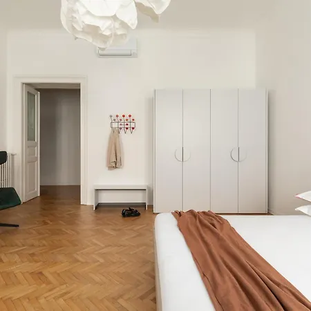 The Maison - Boutique With Terrace & Garage, 160sqm