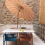 Apartamento The Maison - Boutique With Terrace & Garage, 160sqm