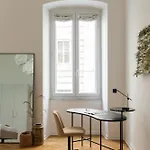 Apartamento The Maison - Boutique With Terrace & Garage, 160sqm