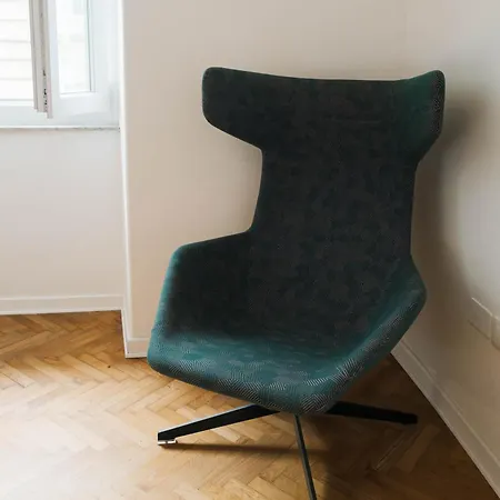 דירה The Maison - Boutique With Terrace & Garage, 160sqm *