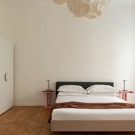 דירה The Maison - Boutique With Terrace & Garage, 160sqm