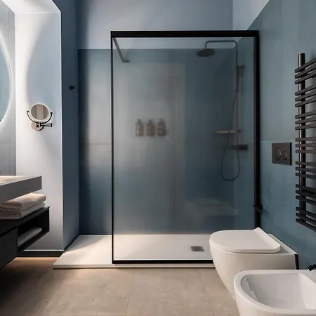 The Maison - Boutique With Terrace & Garage, 160sqm דירה טריאסטה